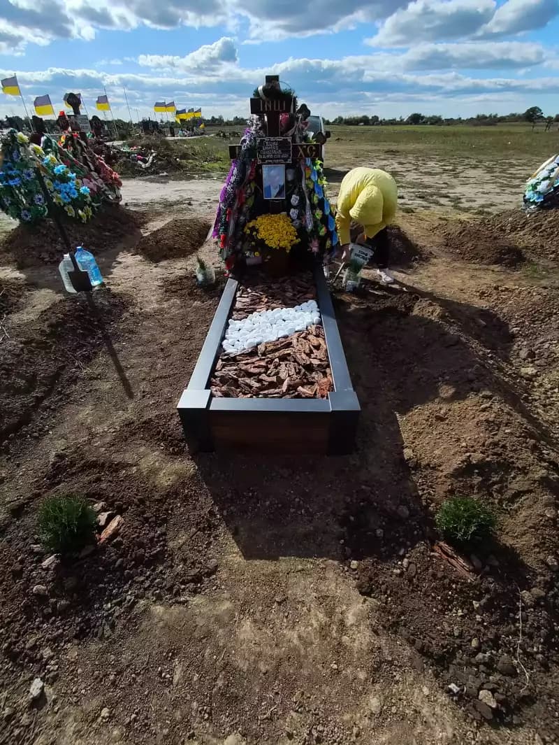 DMYTRO AFANASIY HETSUCH — burial place, photo 1