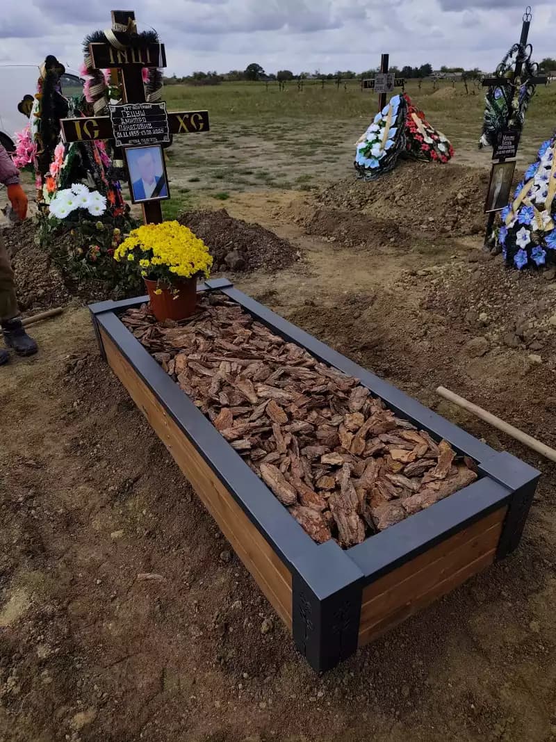 DMYTRO AFANASIY HETSUCH — burial place, photo 3